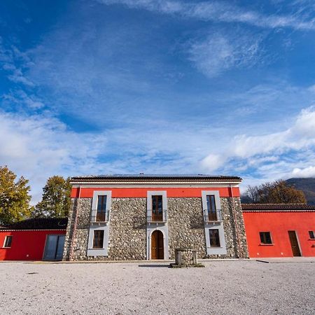 Agriturismo Dipinto Dal Sole Падула Екстер'єр фото